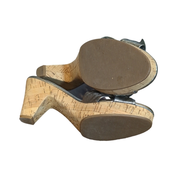 Coach Luxury Silver Slides Platform Sandals Size 10. - Picture 13 of 16